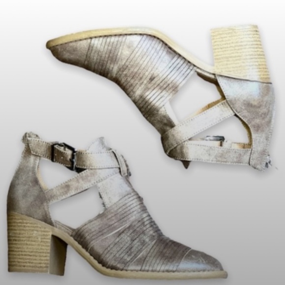 Shoes - Maurices Huaraches Ankle Boot/Sandal